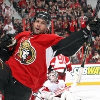 Clarke MacArthur Bio